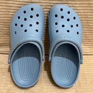 CROCS 🐊💙